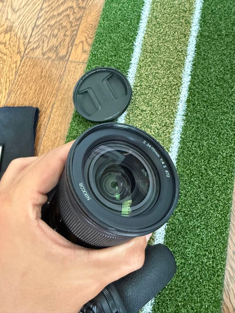 デジタルカメラ Nikon Z6 + NIKKOR Z 24-70mm f/4 S