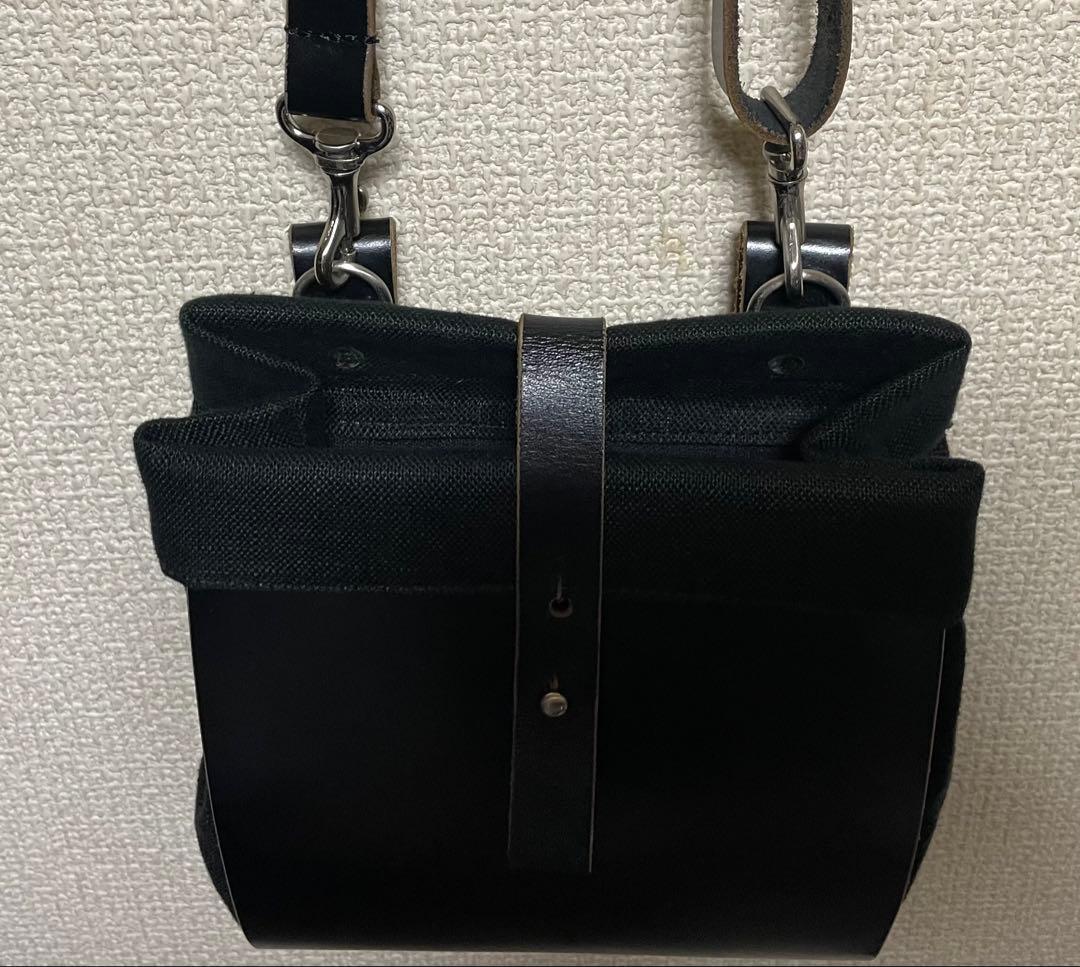 y's ワイズヨウジヤマモト　レザーブラックショルダーバッグ