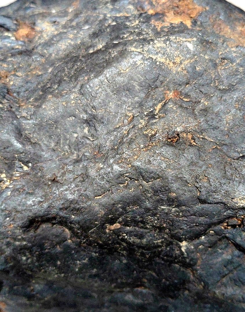 ひかる★マグネタイト原石★本宿コールドロン転石【川ズレ・ウブ・比重〜5】