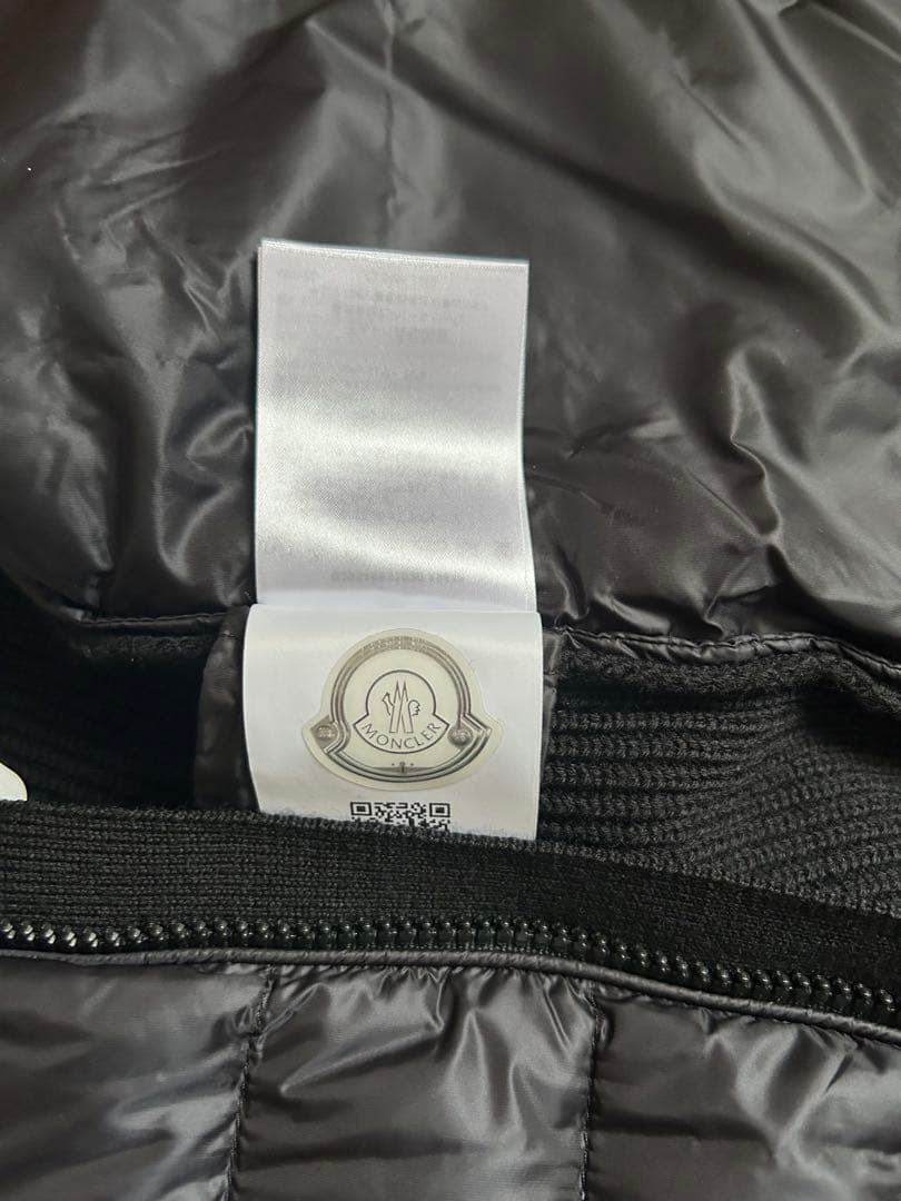 新品タグ付き★モンクレール★ニットダウンジャケット10Y