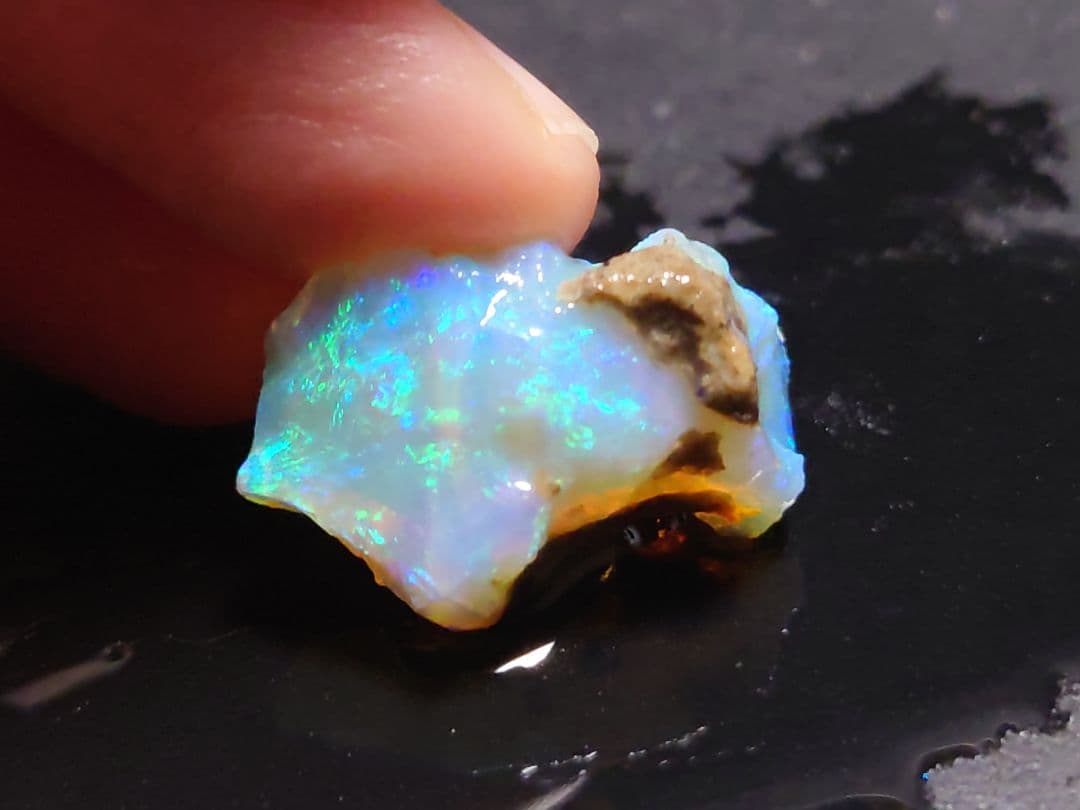 エチオピアウェロ産　チョーク　オパール　原石　鉱物標本