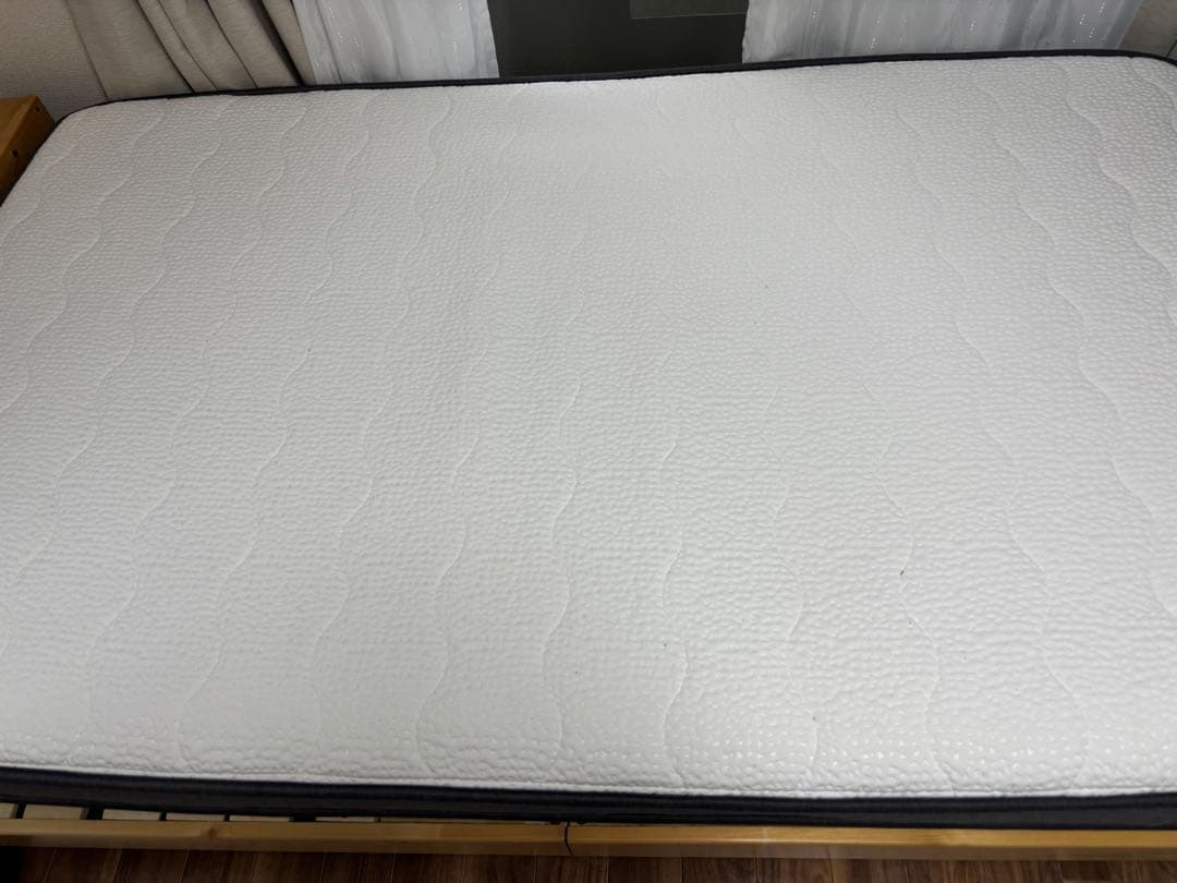 【送料込み】NELLマットレス セミダブル