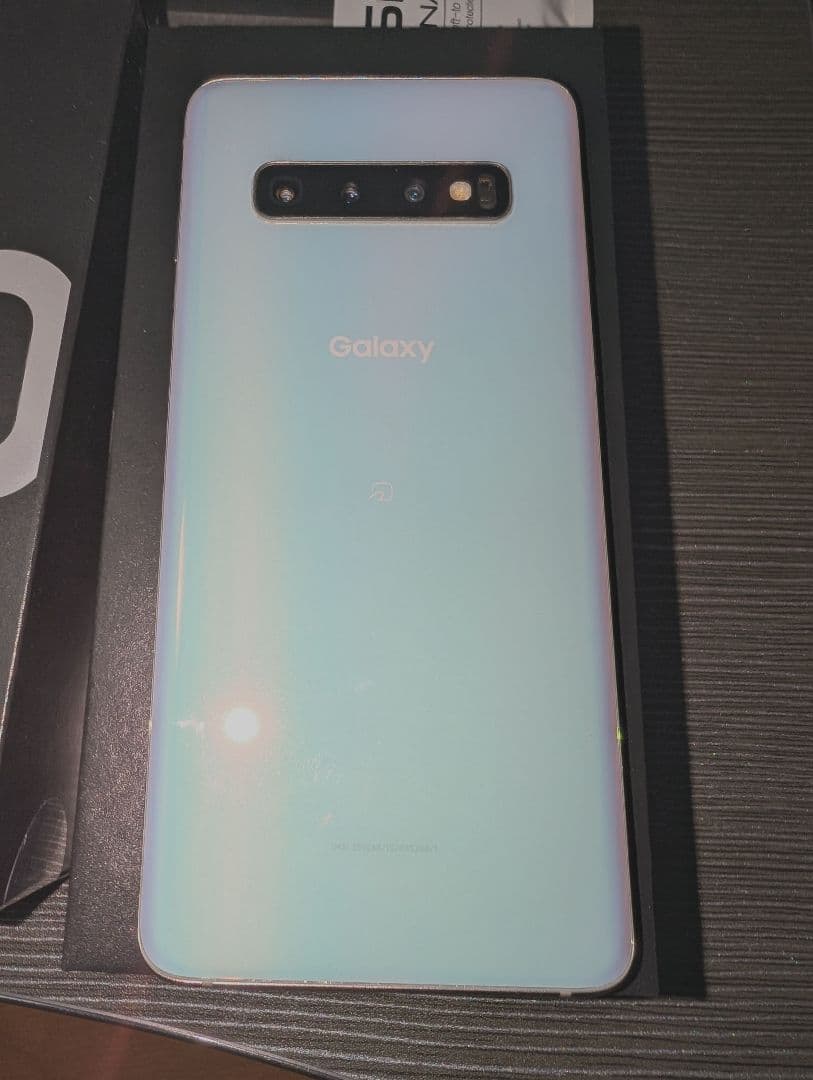 Galaxy S10 プリズムホワイト 楽天モバイル版　新品ケース付