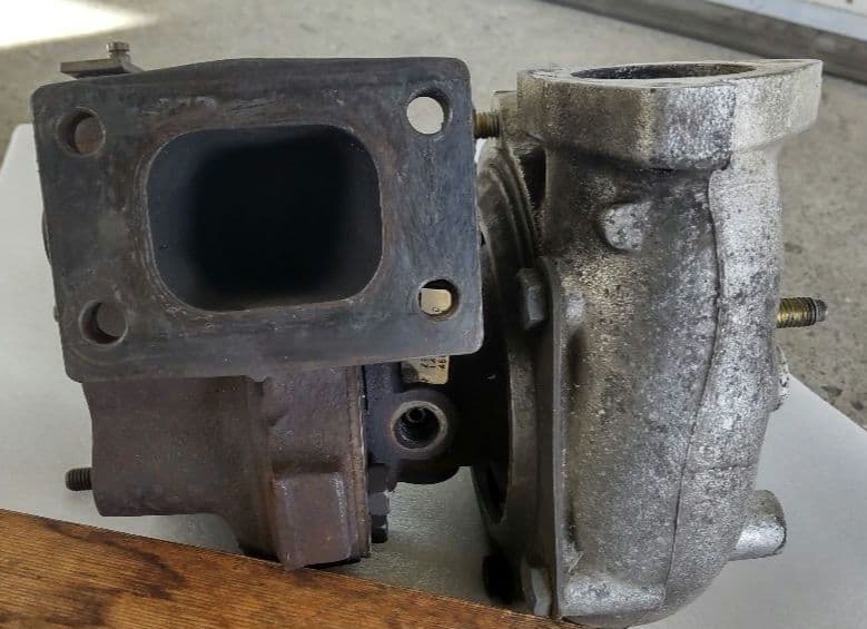 S14シルビア後期 純正タービン と 付属品