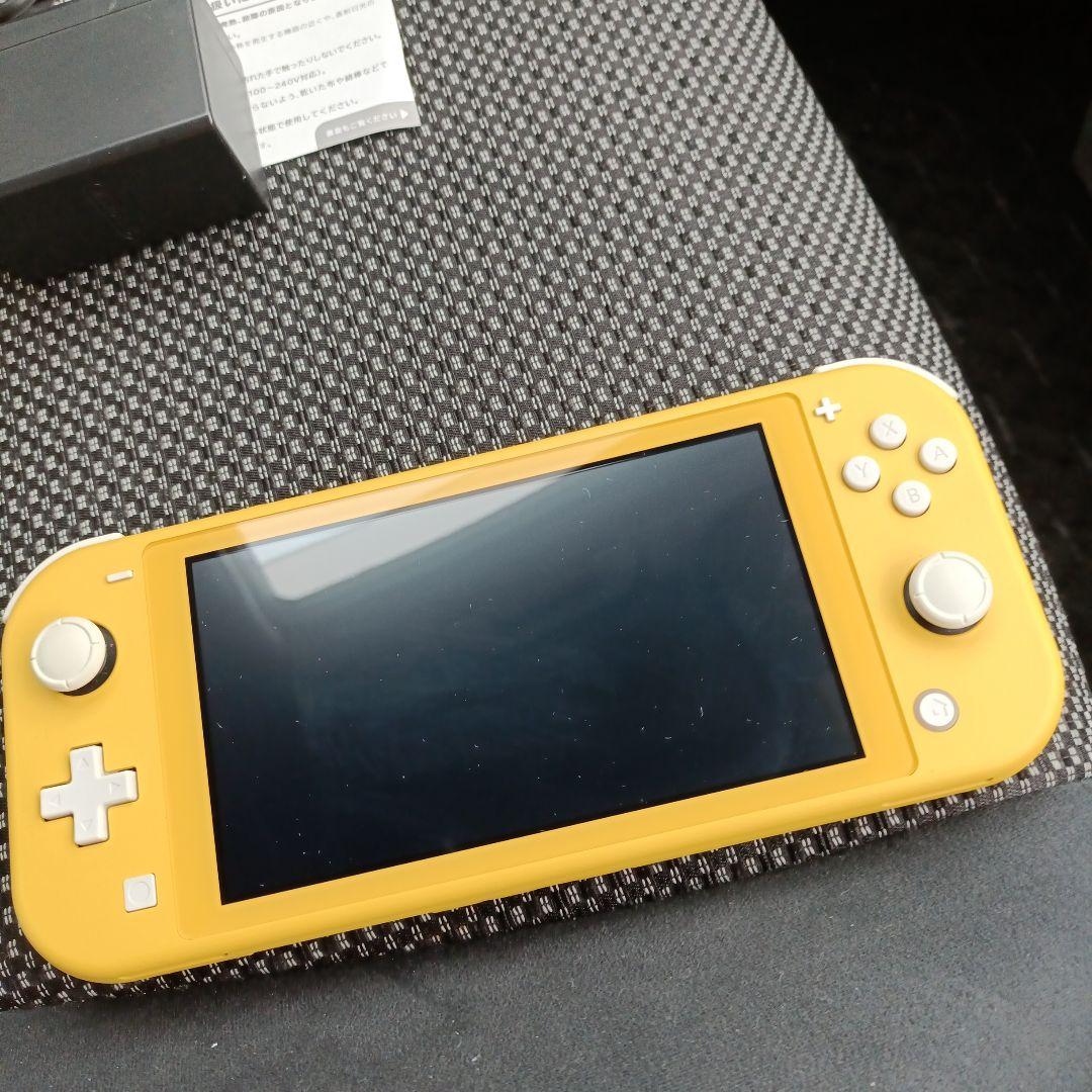 Nintendo Switch Lite イエロー 本体　値引き不可