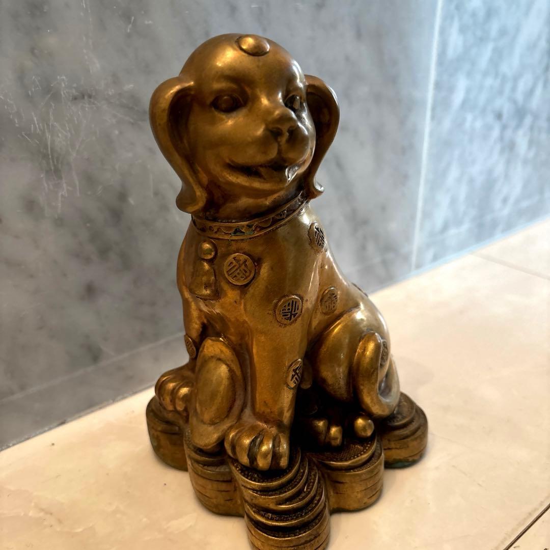 中国アンティーク　ゴールドに輝く可愛らしい犬の子宝祈願の真鍮製のオブジェ