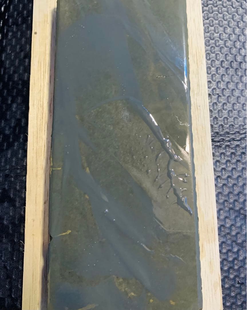 351 天然砥石　正本山　仕上げ砥石