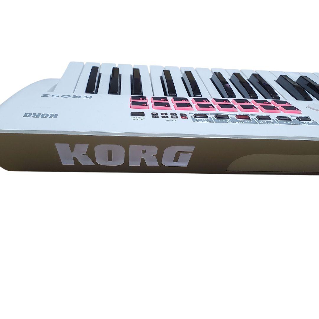 【希少カラー】KORG KROSS2-61 ホワイト シンセサイザー