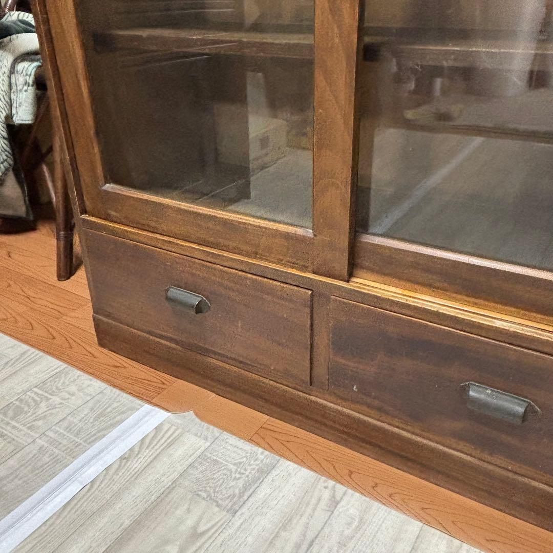 レトロ　アンティーク　飾り棚　キャビネット　古民家　食器棚　ガラス棚　カフェ