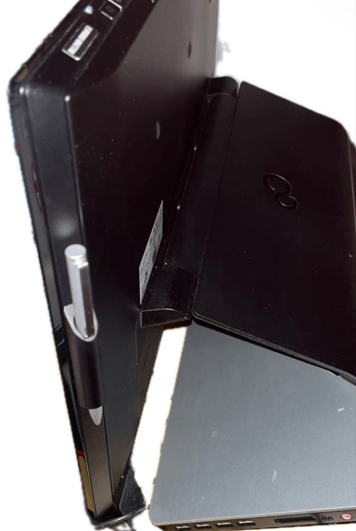 【本日限定価格】FUJITSU FMV ESPRIMO WH77/W