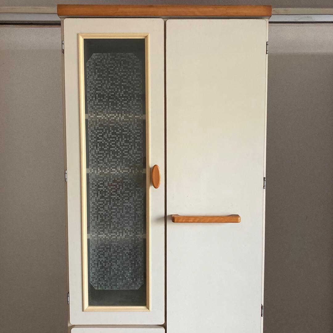 たのメル便 食器棚 昭和レトロ ホワイト ガラス扉付き 引き出し付き