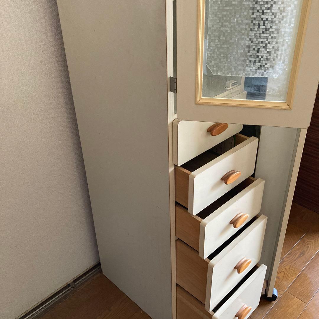 たのメル便 食器棚 昭和レトロ ホワイト ガラス扉付き 引き出し付き