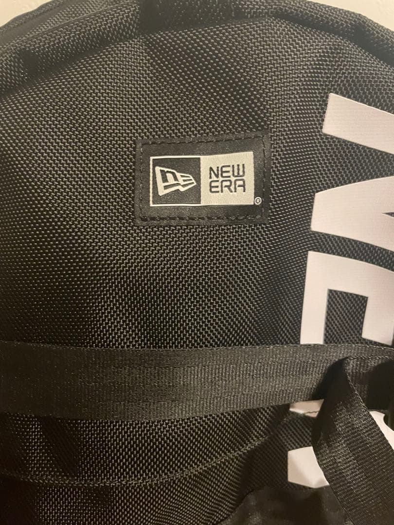 【未使用】ニューエラリュック35L プリントロゴ バックパック 11783327