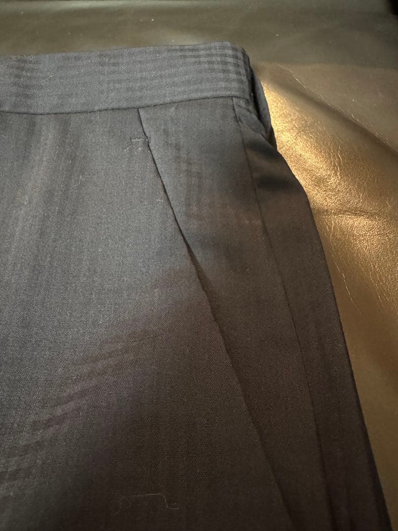 未使用！ジョルジオアルマーニ 48 SOHOライン ピークドラペル濃紺柄