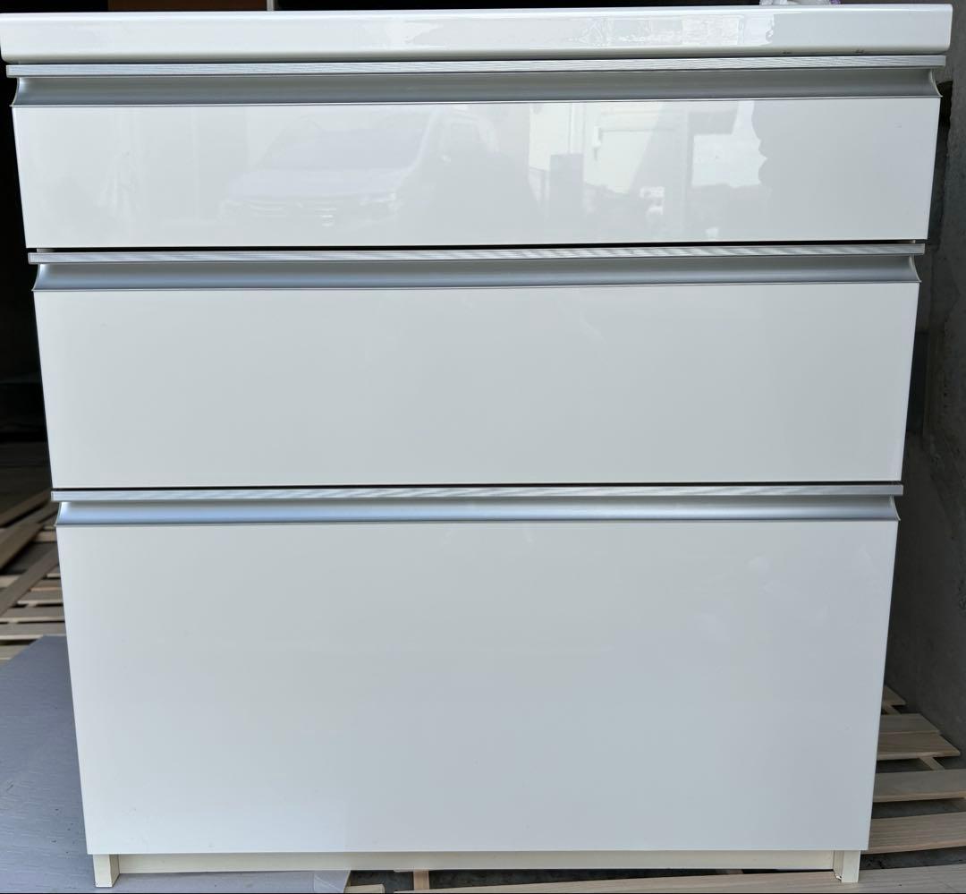 Pamouna (パモウナ) 2枚扉食器棚 ホワイトシルバー ソフトクローズ