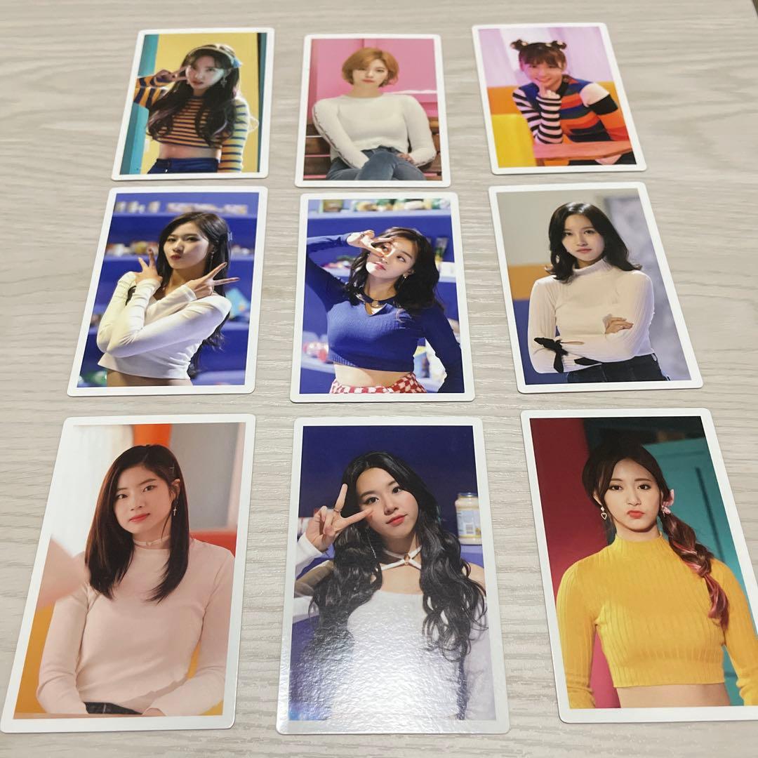 トゥワイスTWICE公式正規品モノグラフMerry&Happyトレカ、DVD付き