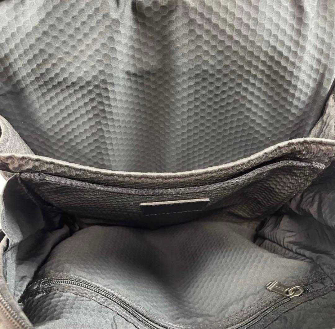 TUMI Davis Alpha Bravo ビジネスリュック　A4収納　２室