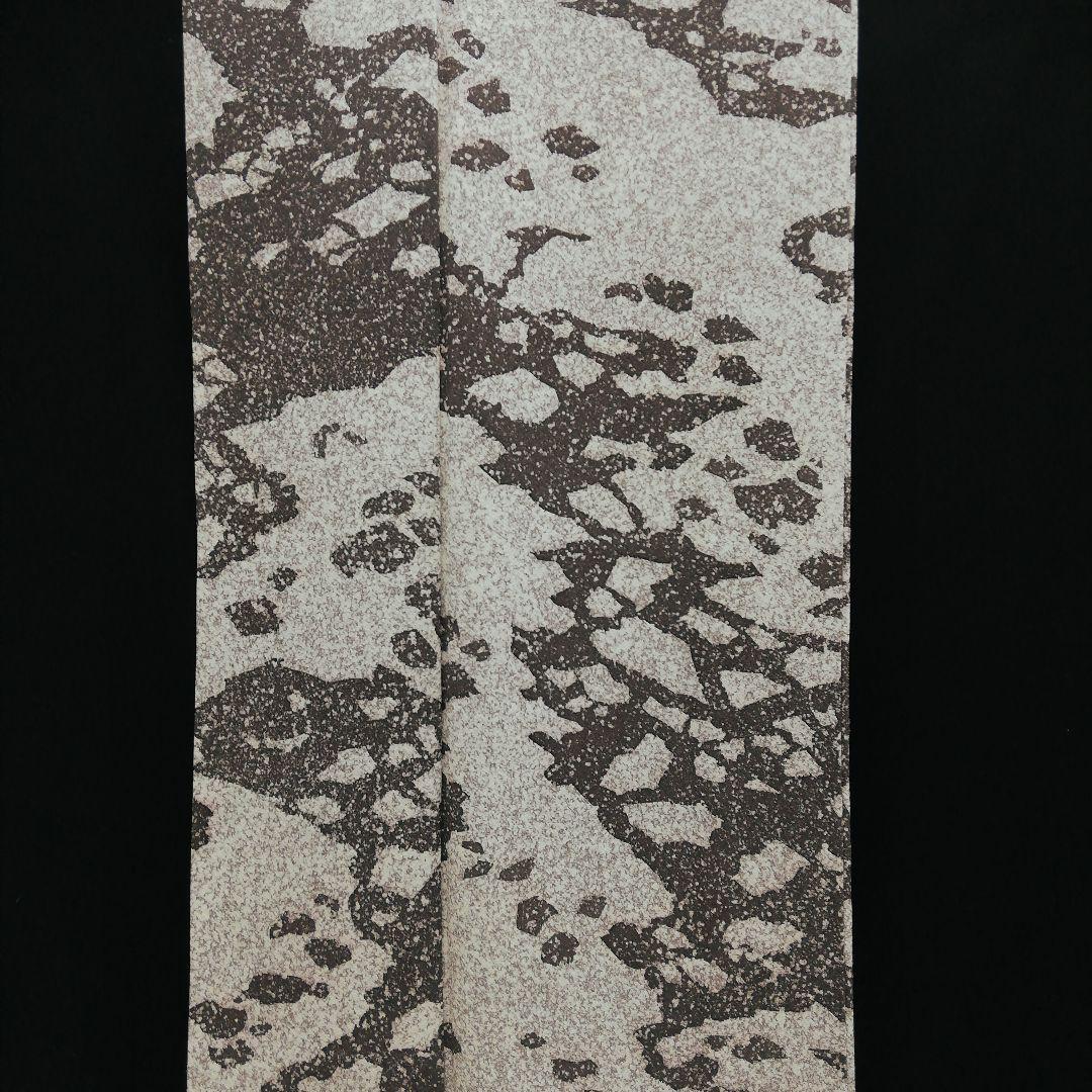 小紋(袷)　(たたき染め　流氷紋様　個性的　モノトーン　作家　上質ちりめん)