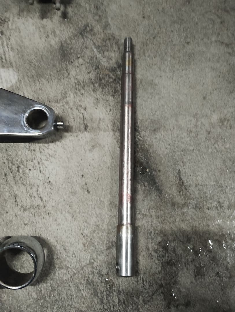 fxdwg トリプルツリー　フォーク　41mm 一式　ハーレー