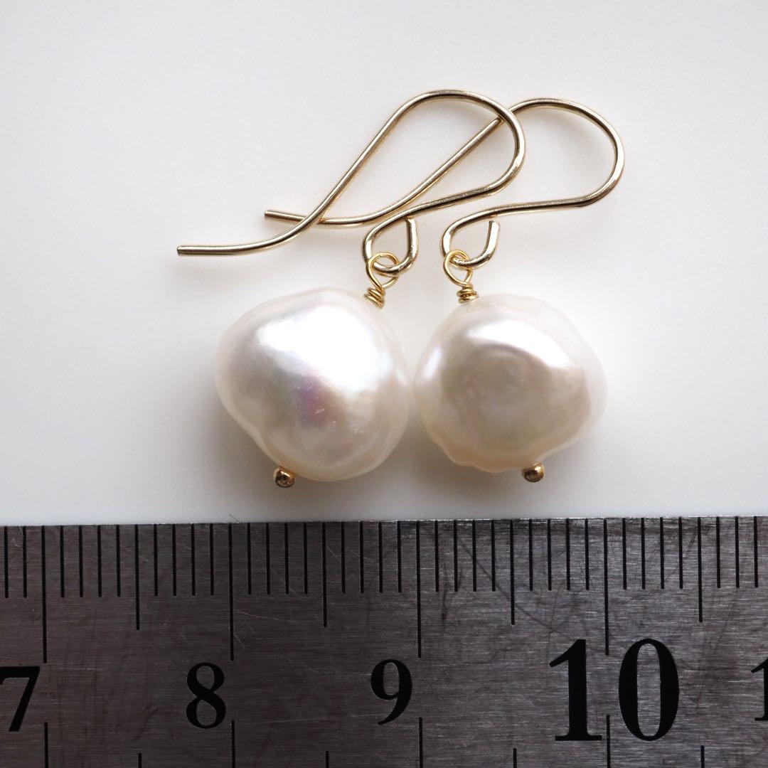 【抹茶】《1点限定/現品です》サニーグリーン翡翠の大粒枠留めトップ