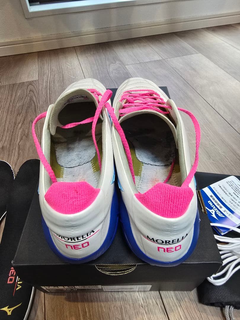 ミズノ サッカー スパイク モレリア ネオ4 28 限定カラー MIZUNO