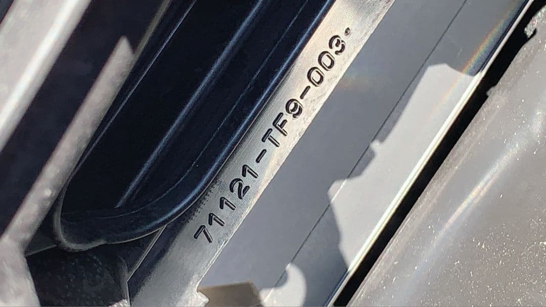 HONDA 純正 フィットシャトル HV ハイブリッド フロントグリル 新品