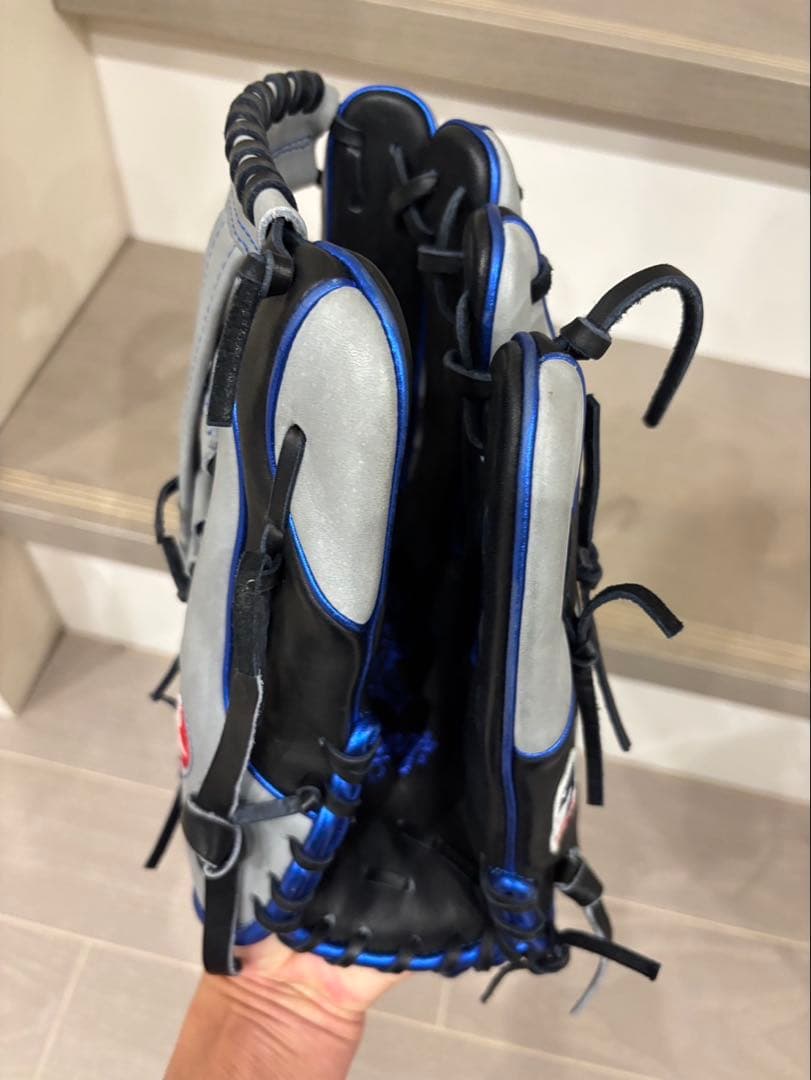 carpprideローリングス　鈴木誠也モデル