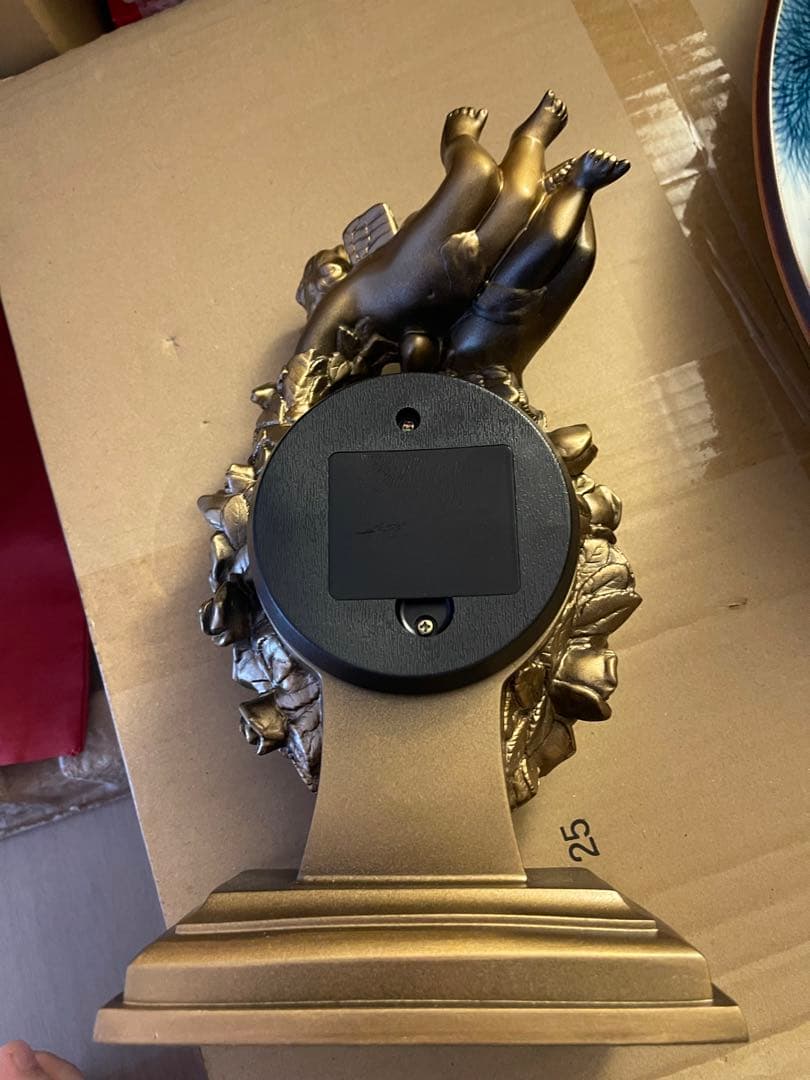 クラシックデザイン 置時計 赤金