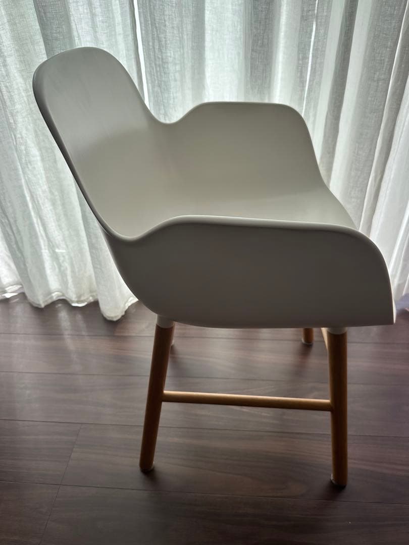 normann  ノーマンコペンハーゲン　アームチェア一脚