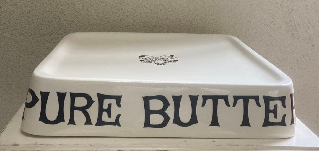 更に値下げ　イギリス　ビンテージ　PURE BUTTER 陶器製　デッドストック