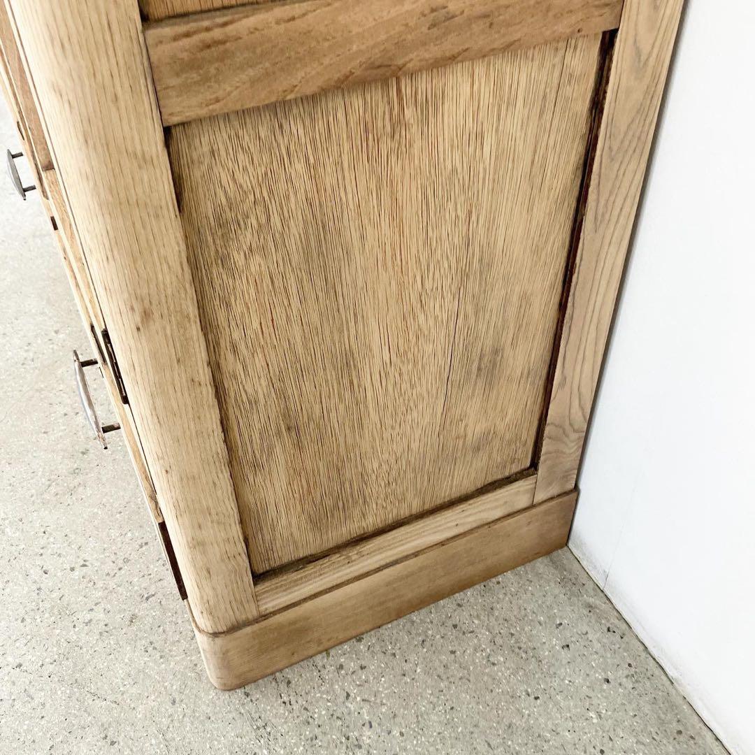 レトロ　ヴィンテージ　古家具　収納　食器棚　ガラス棚　ガラスキャビネット　剥離