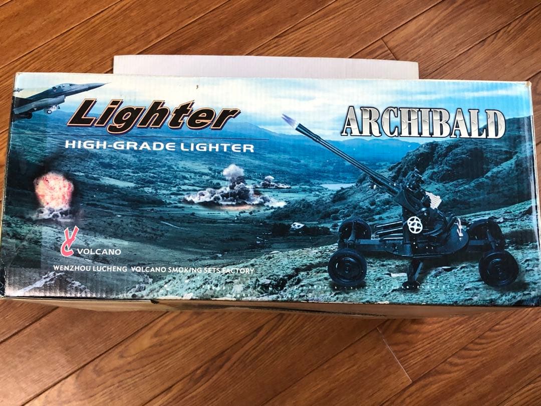 VOLCANO製　対空砲車両　ベース•砲金属製