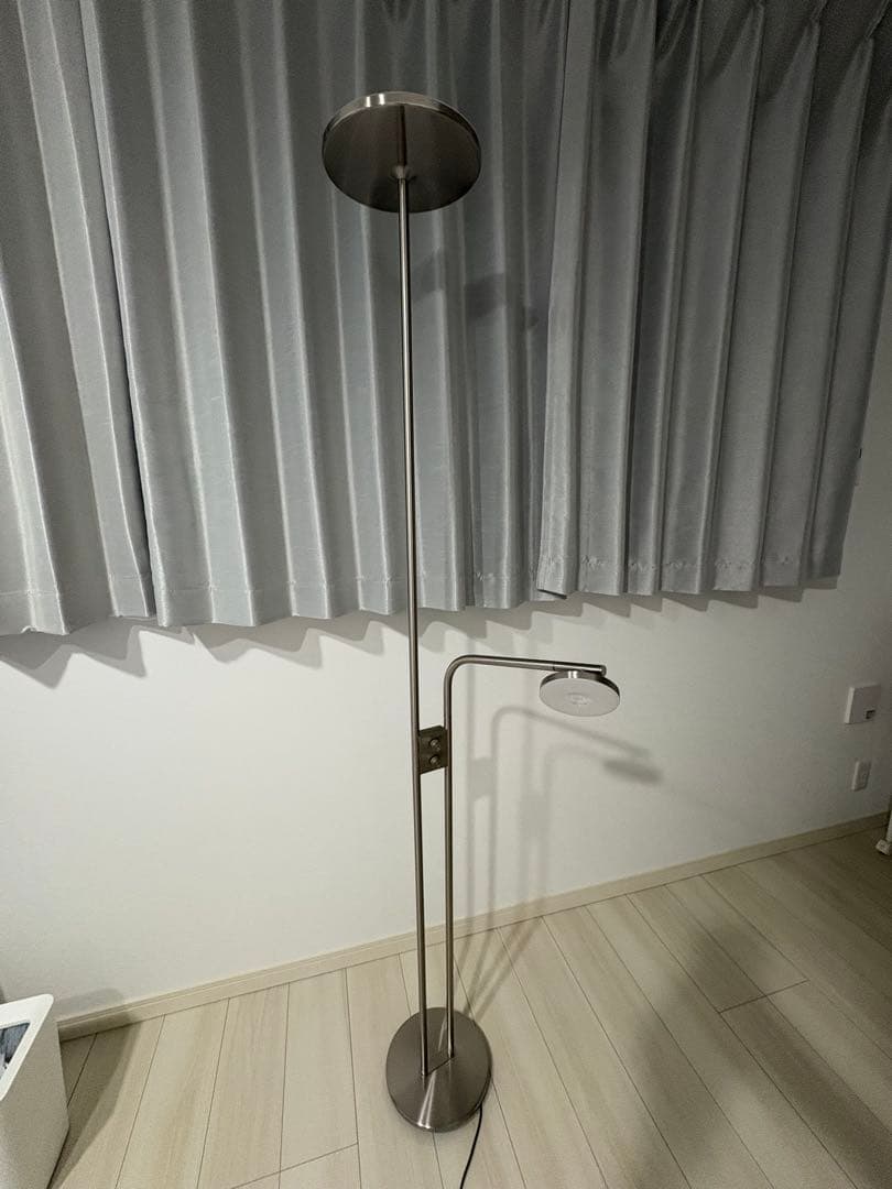 ISJAKT イスヤクト