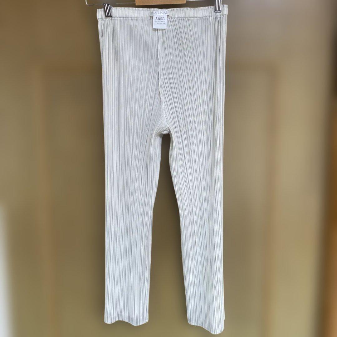 イッセイヤケプリーツプリーズ　定番パンツ