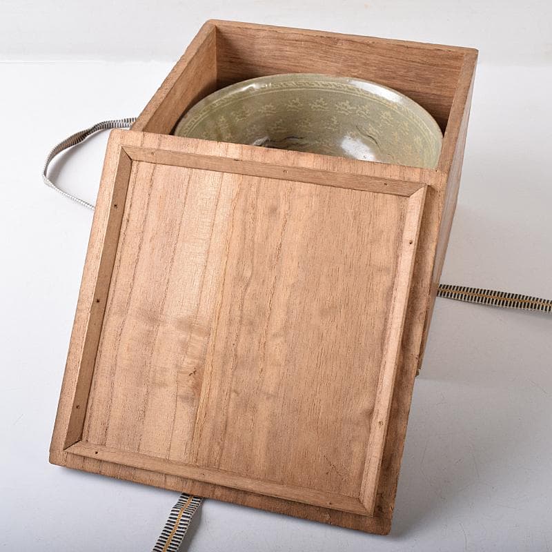 朝鮮美術　李朝　高麗青磁　象嵌花文　大茶碗　時代箱付　M　R8448