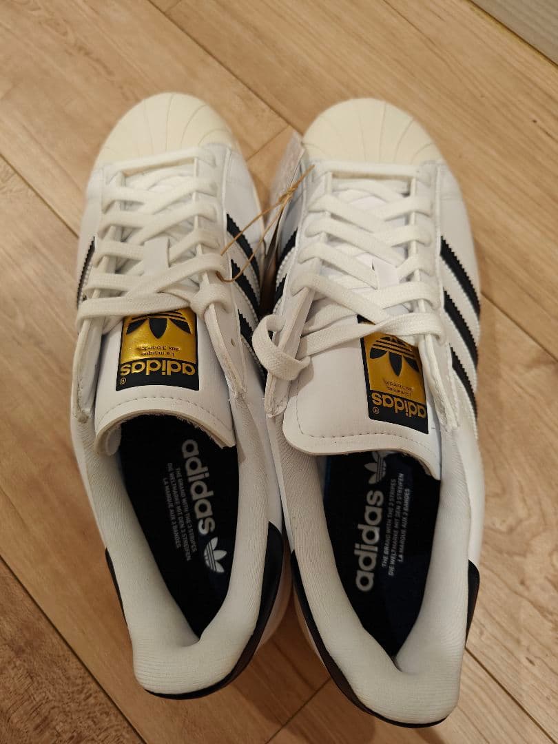 新品送料無料　スーパースターゴルフシューズ26.5センチアディダスレアモデル