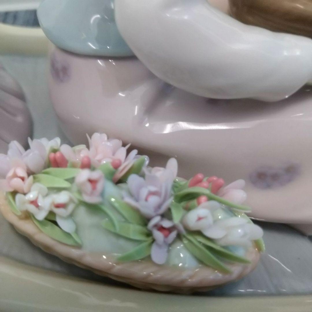 ＊Jasmine＊リヤドロの代表作＊「バルコ・デ・フローレス」専用台座付き