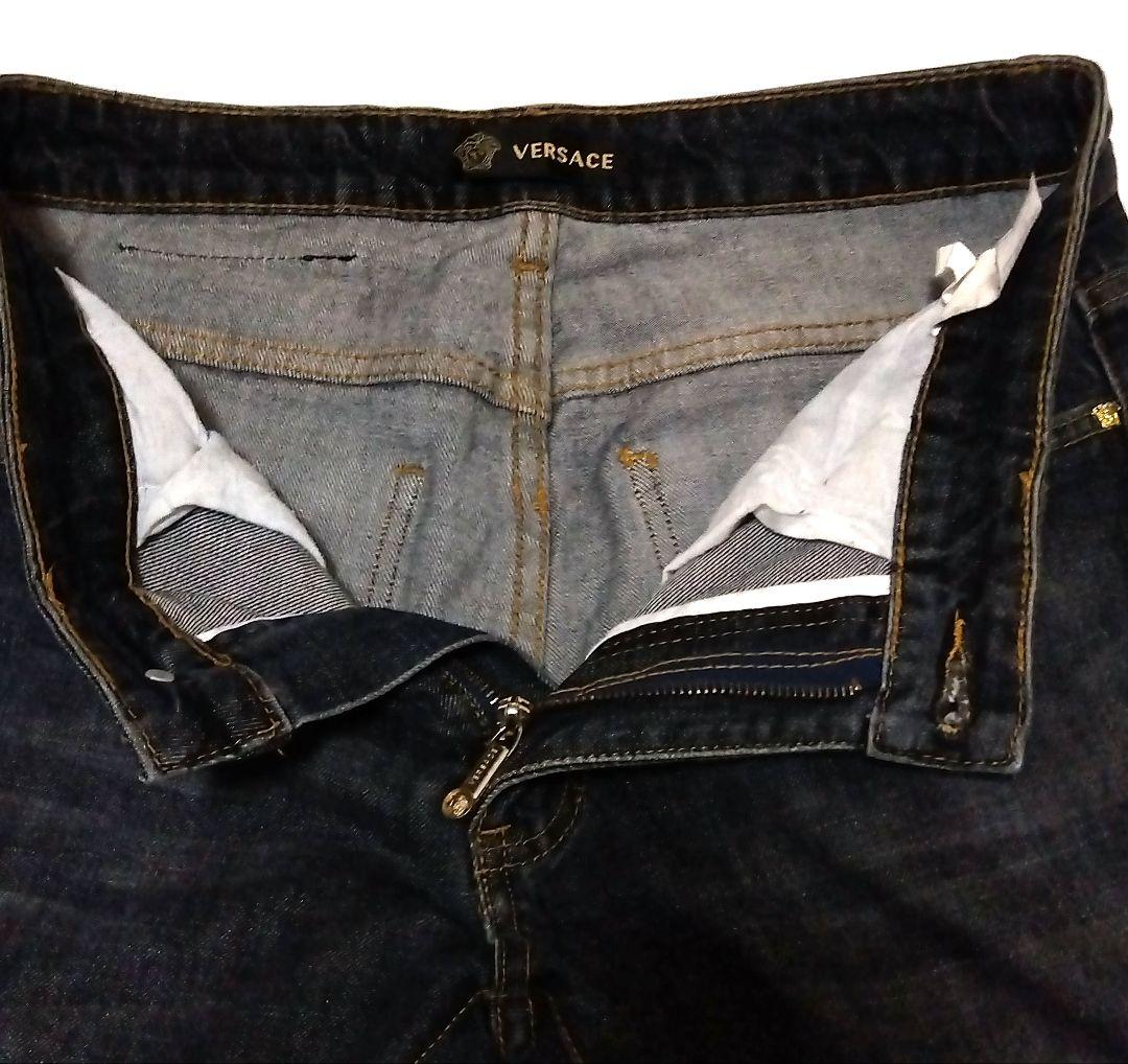 ヴェルサーチ ジーンズ ゴールド メデューサ スリムフィット デニム ビンテージ