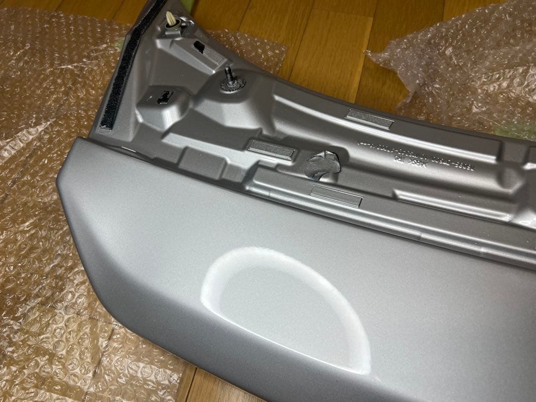 専用商品 TRD 50系プリウス前期シルバー　 リアトランクスポイラー