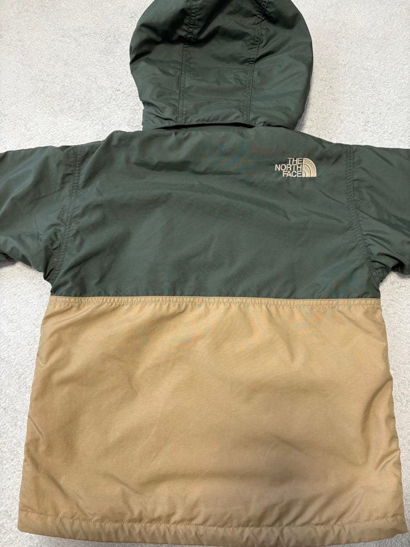 新品未使用タグ付ノースフェイスコンパクトノマドジャケット2025新作カーキ130