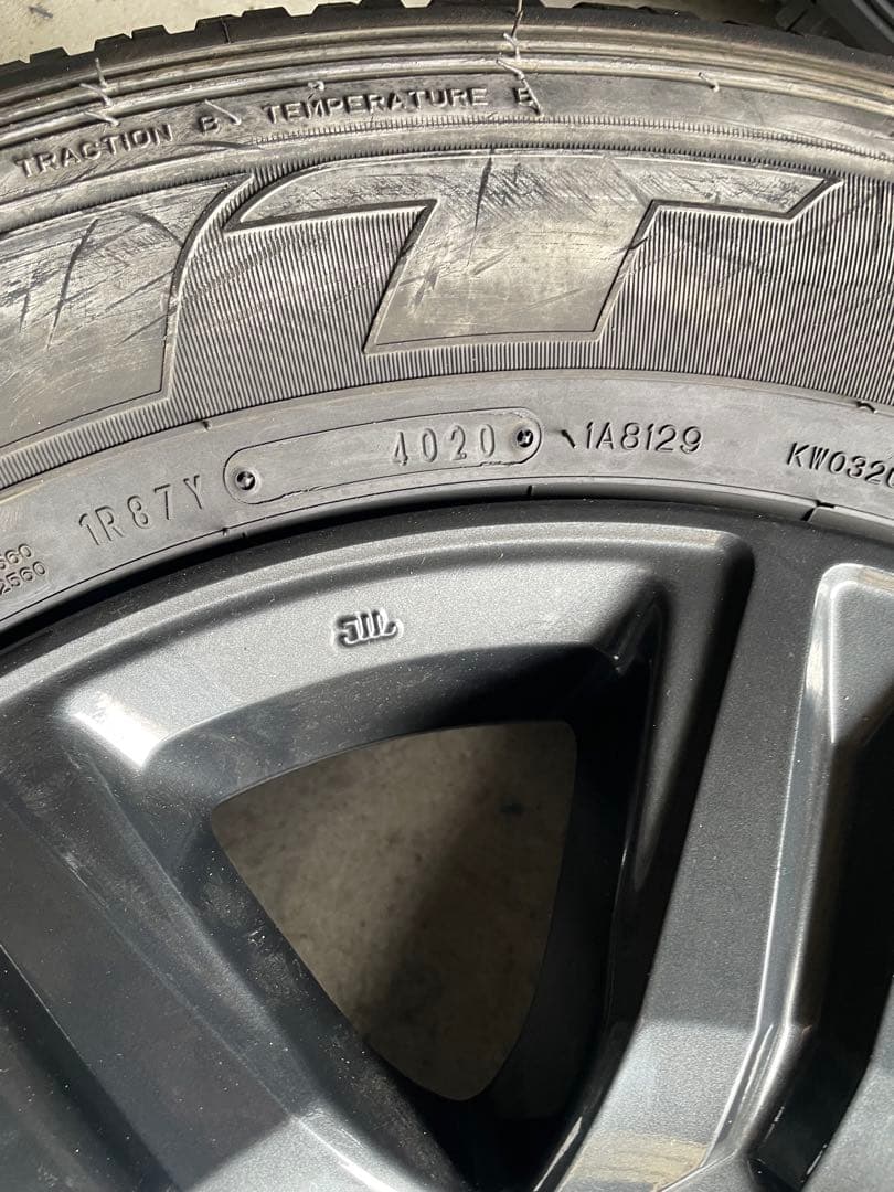 ハイラックス　純正ホイール