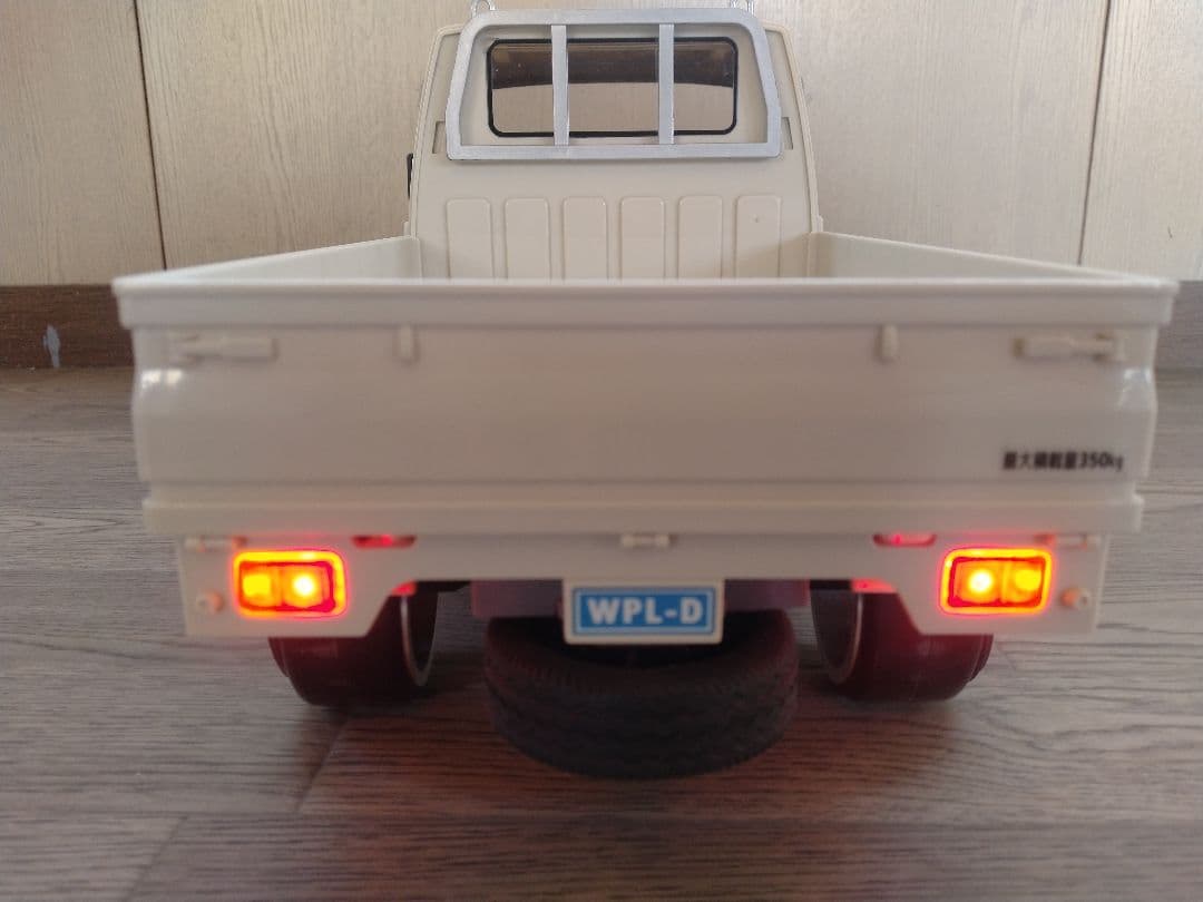 WPLスズキキャリー軽トラドリフトラジコン　RCカー