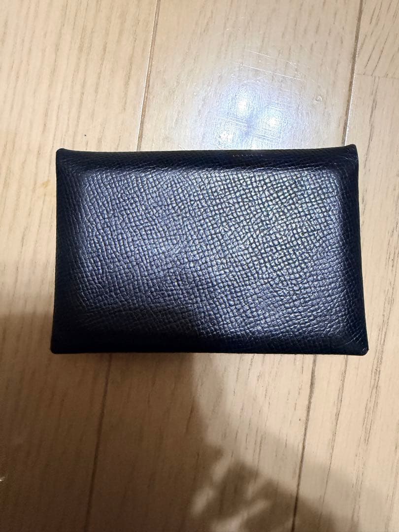 レザー製 黒 名刺入れ 二つ折り式