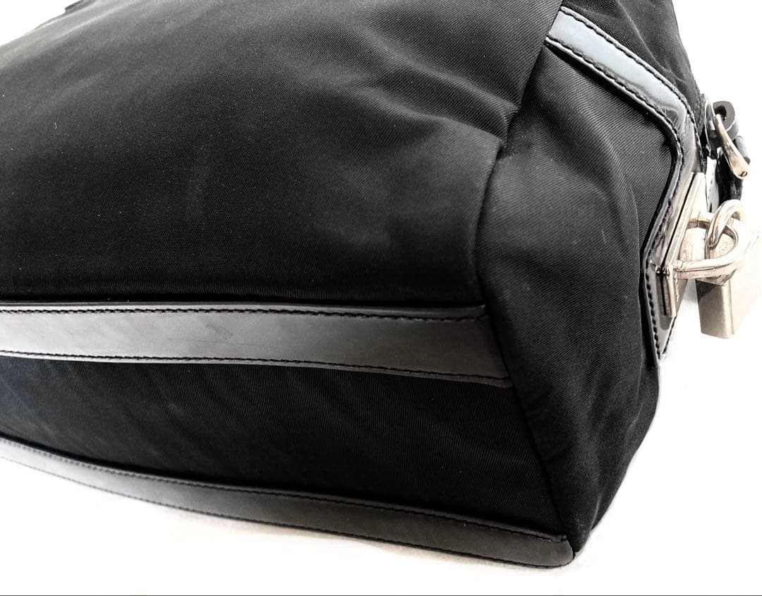 美品⭐︎PRADAナイロンショルダーバッグ