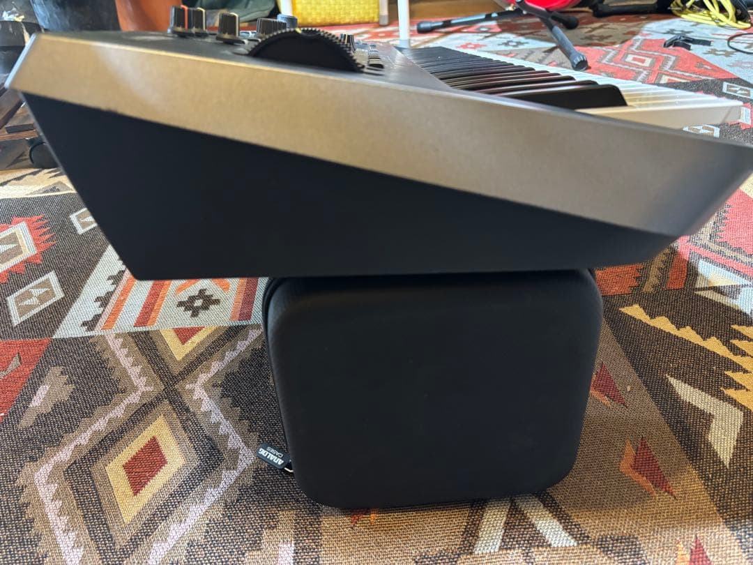 Yamaha MODX6 シンセサイザー 61鍵盤