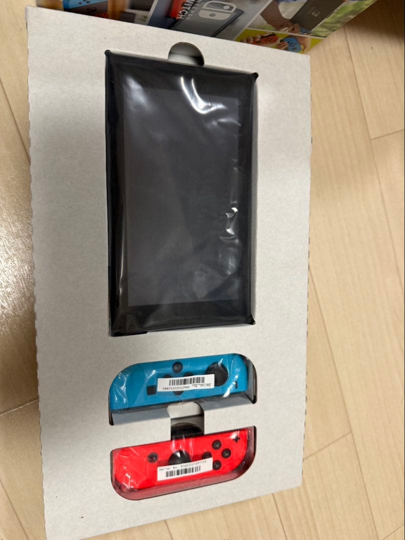 Nintendo Switch 本体 Joy-Con４本　箱付き