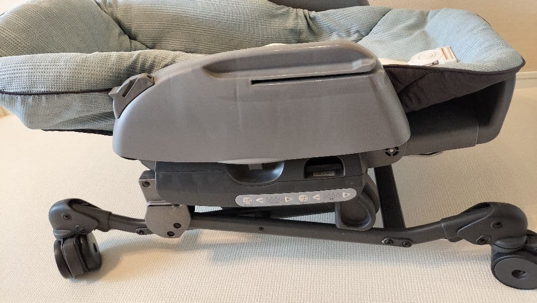 【美品】コンビ ネムリラ AUTO SWING BEDi EG 電動ハイロー