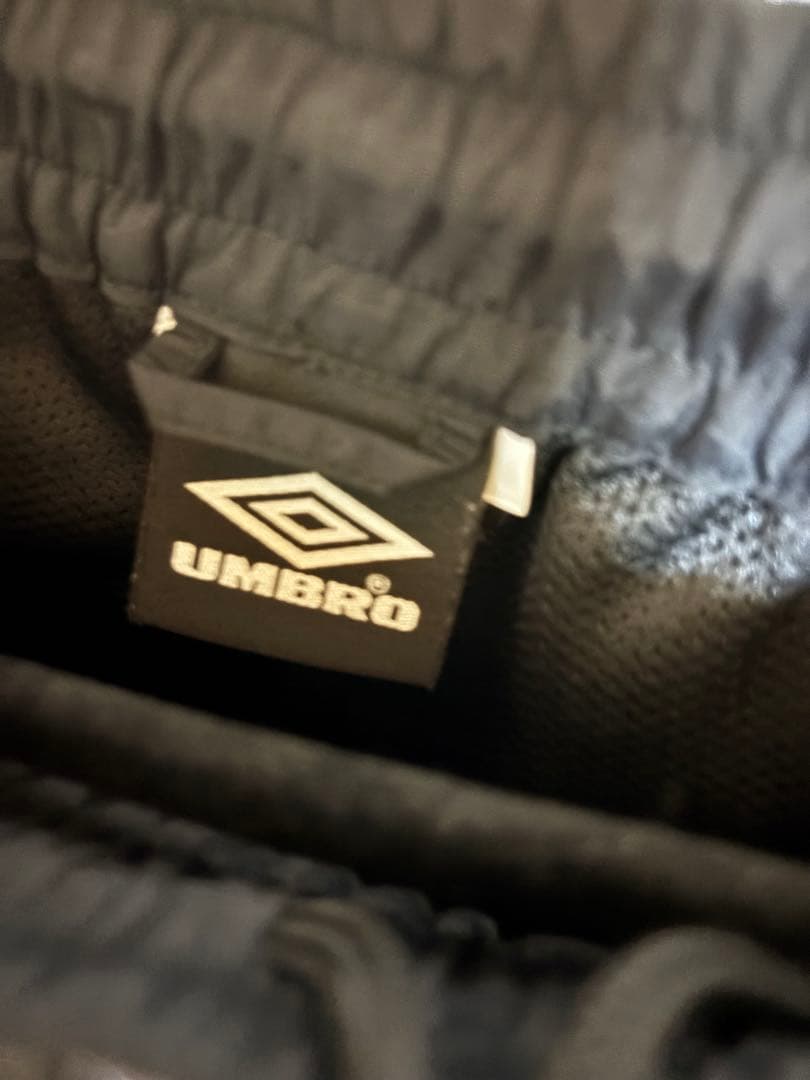 BASICKS X UMBRO NYLON TRACK SETUP Mサイズ