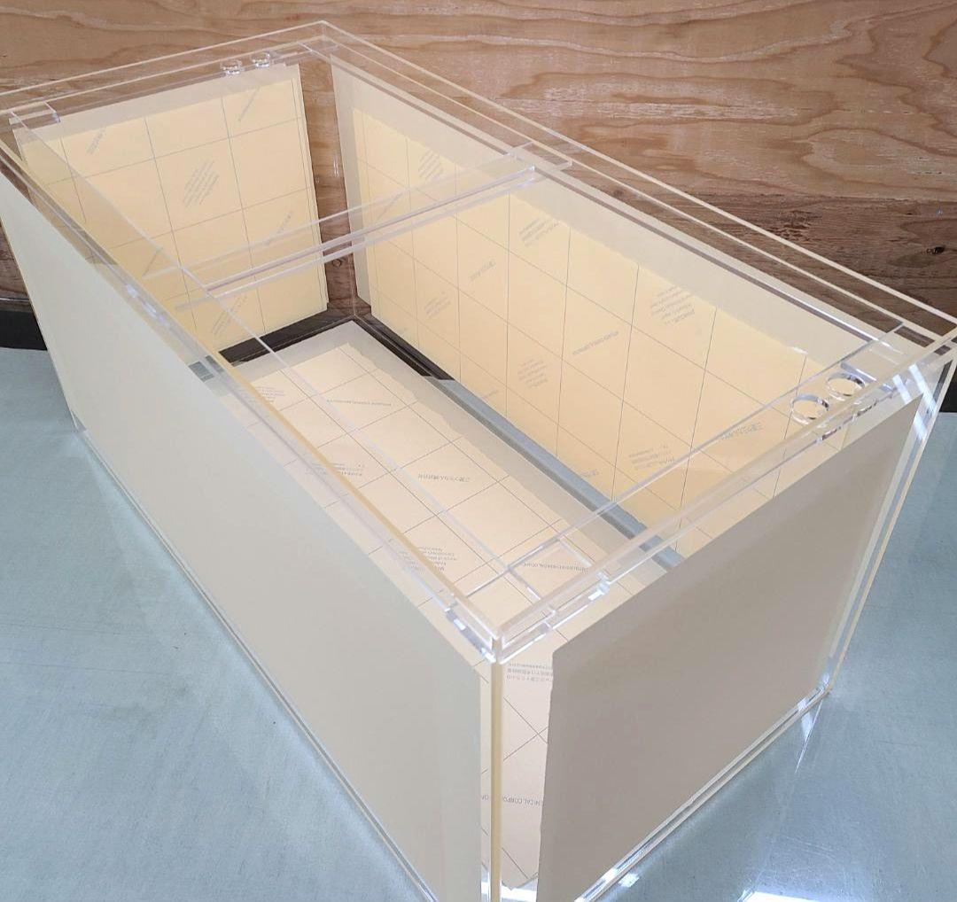 アクリル水槽　900×450×450 6\5