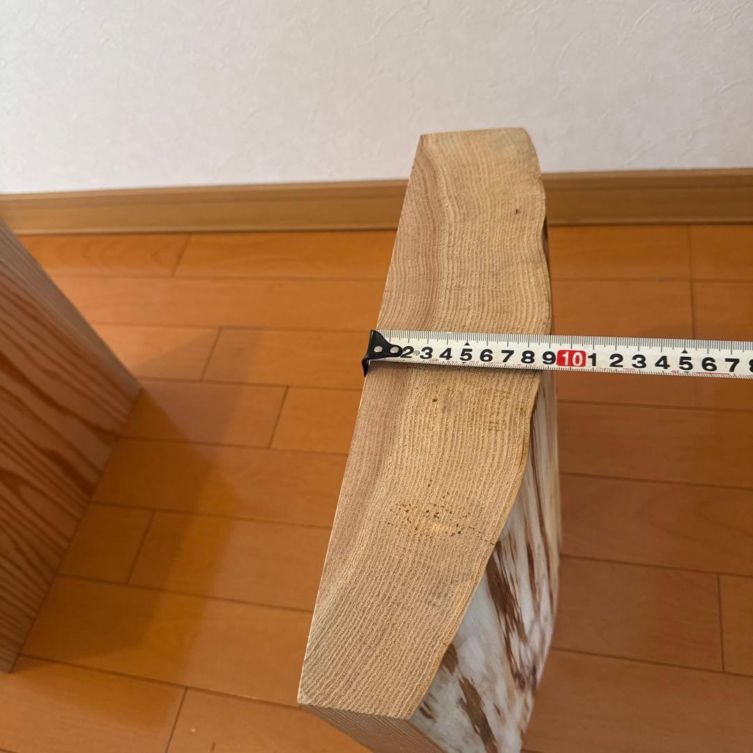 天然杉一枚板極美杢目、自然な曲線型センターテーブル 蜜蝋クリーム仕上げ‼️
